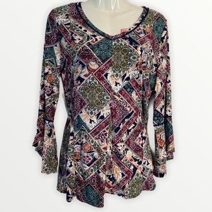 NWT Women Floral Bell Sleeve Top